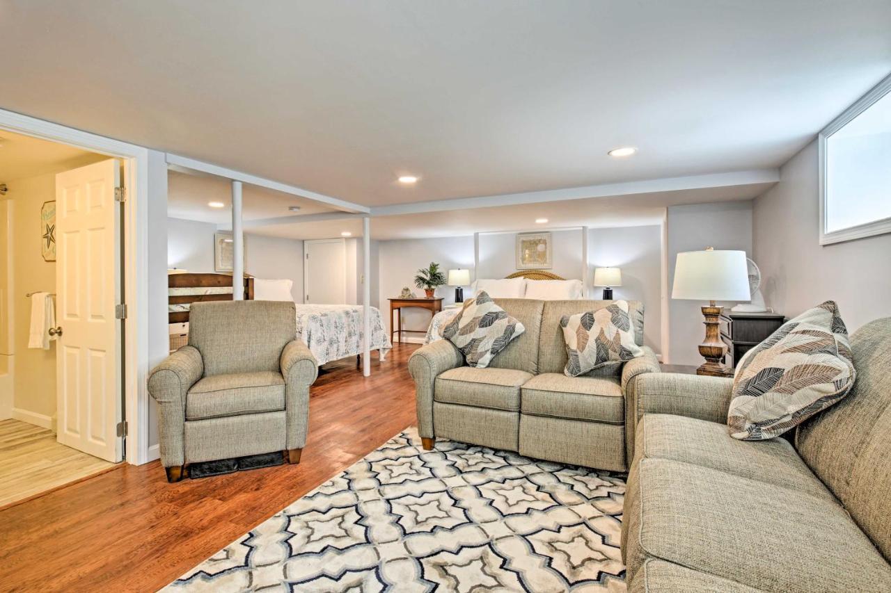 Old Orchard Beach Home With Patio Walk To Beach Екстериор снимка